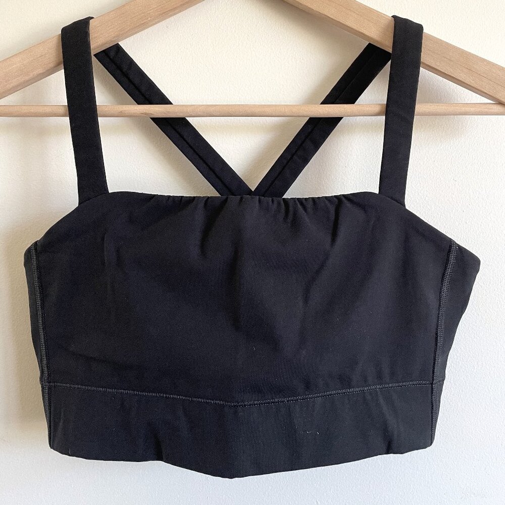Everlane sports bra